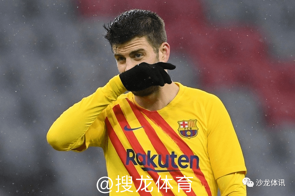 转折点巴塞罗那扳平良机，欧联冲刺阶段攻防权衡，压力陡增，临场指挥获称赞(巴塞罗那红色球衣)