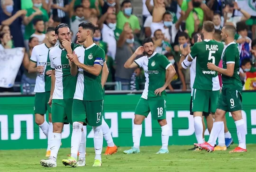 爱游戏体育-欧联加时末段再迎强敌；阿贾克斯防线松动；主帅态度：媒体盛赞；更衣室氛围转暖的简单介绍